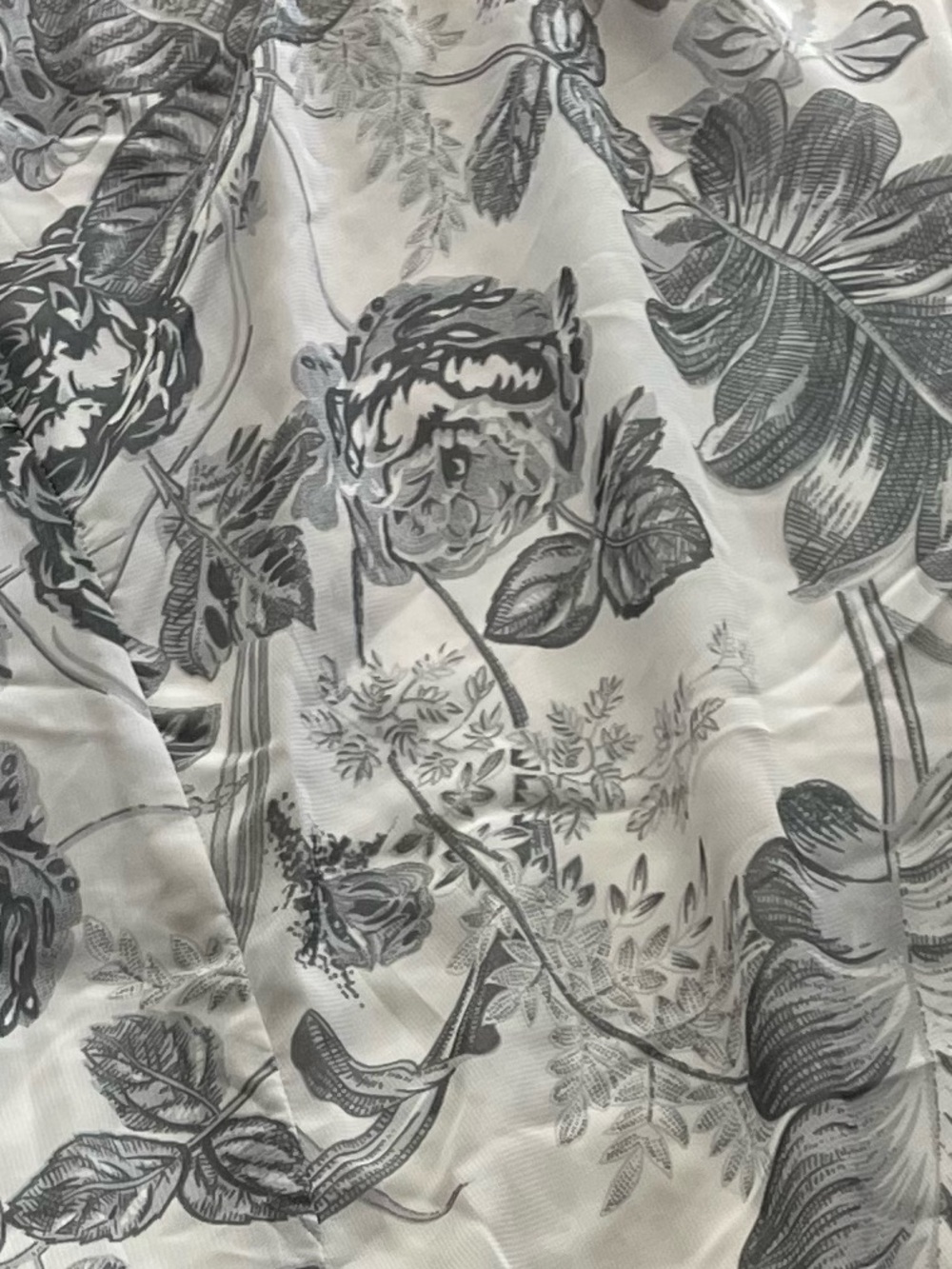 Vintage White Grey Floral Asymmetric Hem Slip Skirt Large Fairycore Whimsical - Picture 2 of 7